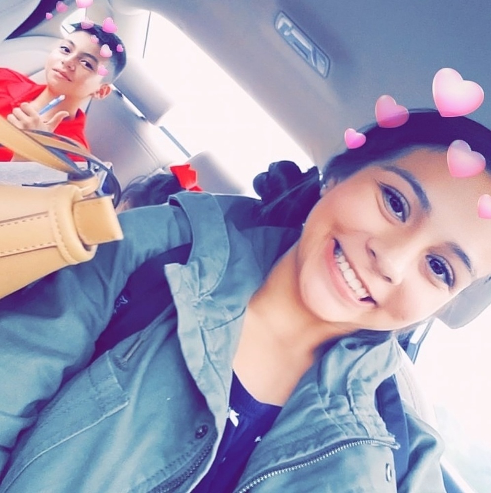 Meet your Posher, Lizbeth